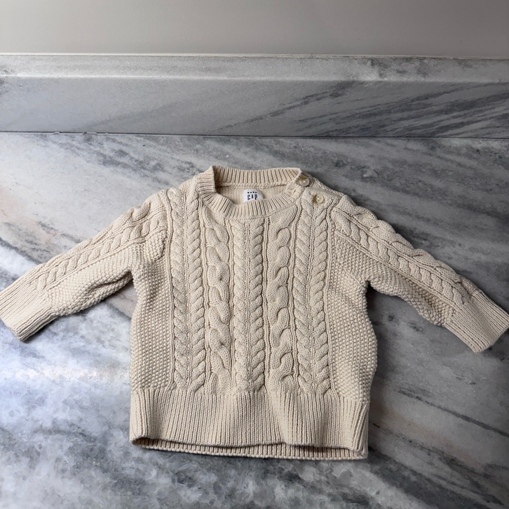 GAP Cream Crew Neck Cable Knit Sweater